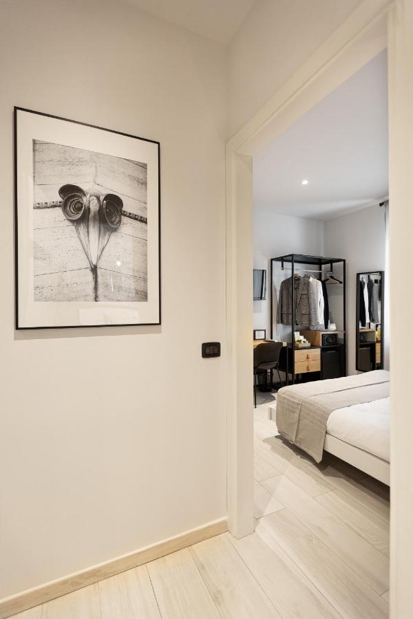 Attico43 Bed and breakfast 2*